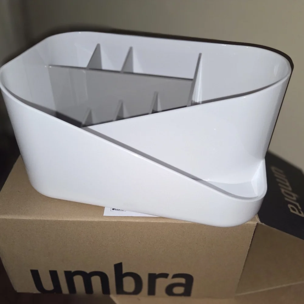 Umbra White Organizer